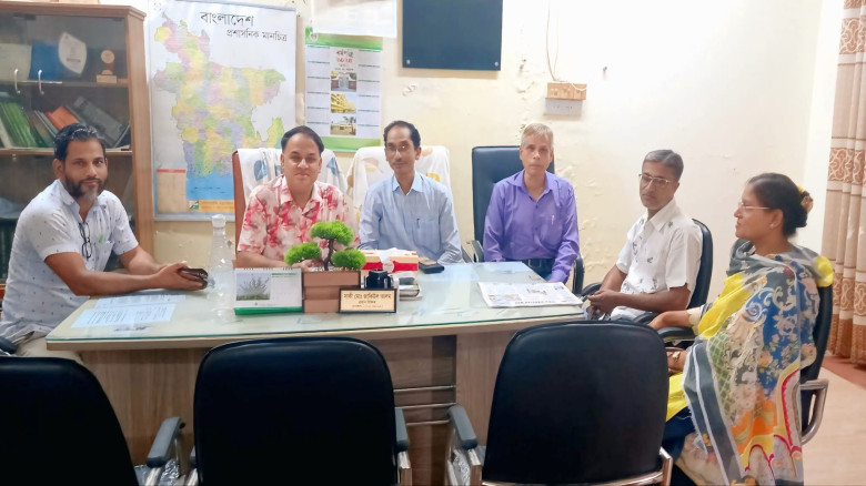 সারিয়াকান্দি পাইলট বালিকা বিদ্যালয়ের সভাপতি হিসেবে আবারও পলা